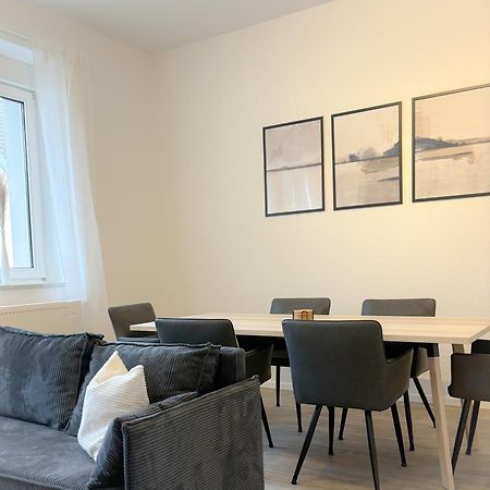Helles City Apartment Fuer Familien & Gruppen Neu-Ulm Exterior foto