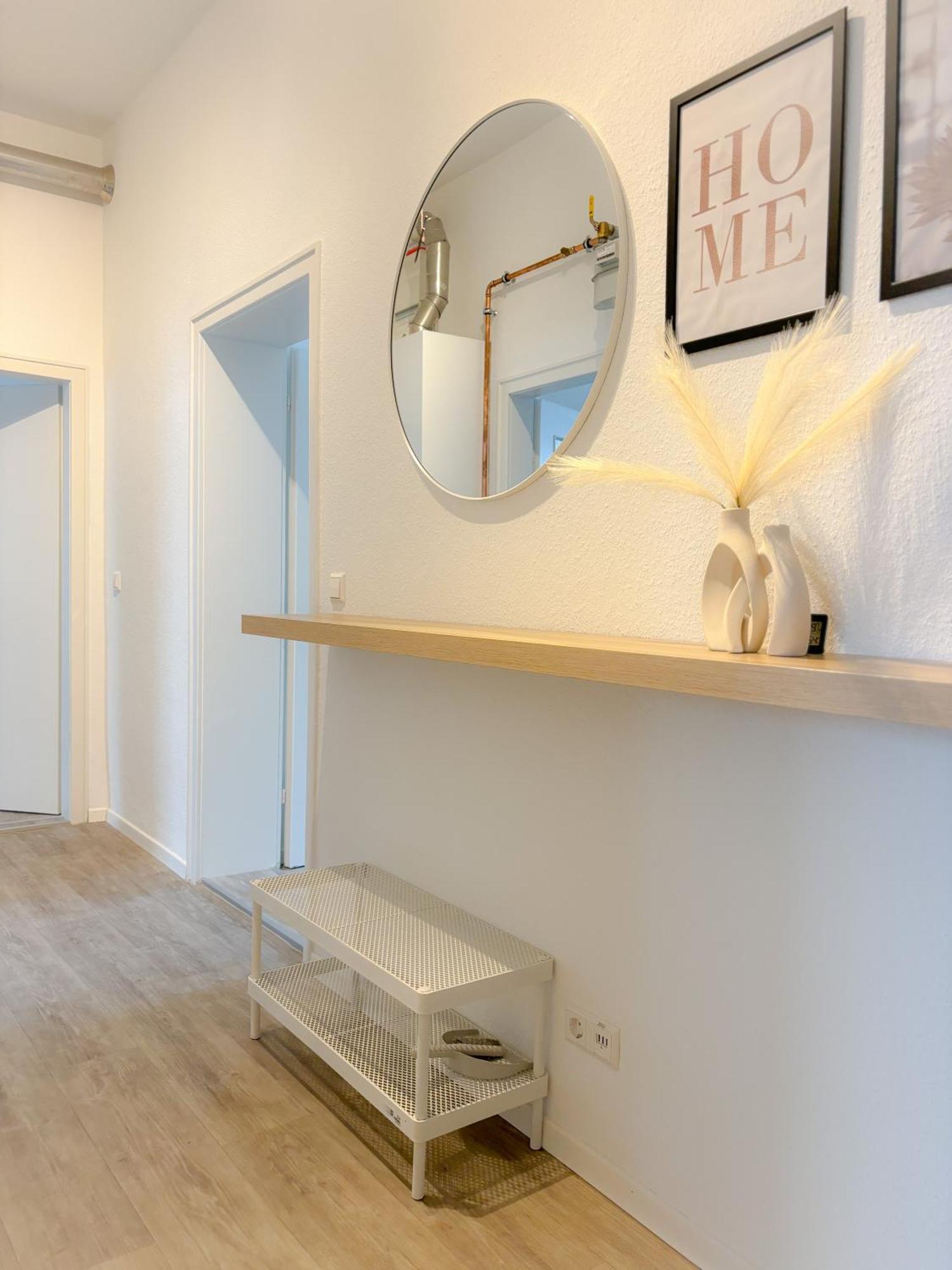 Helles City Apartment Fuer Familien & Gruppen Neu-Ulm Exterior foto